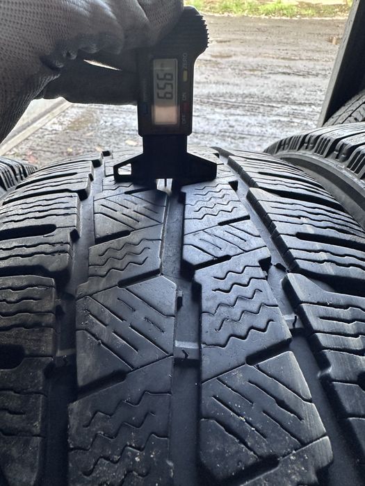 Шини 235 65 16с зимові Спрінтер Мастер Мовано Крафтер