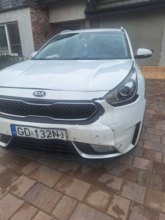 Kia niro hybryd  bardzo ekonomiczne auto
