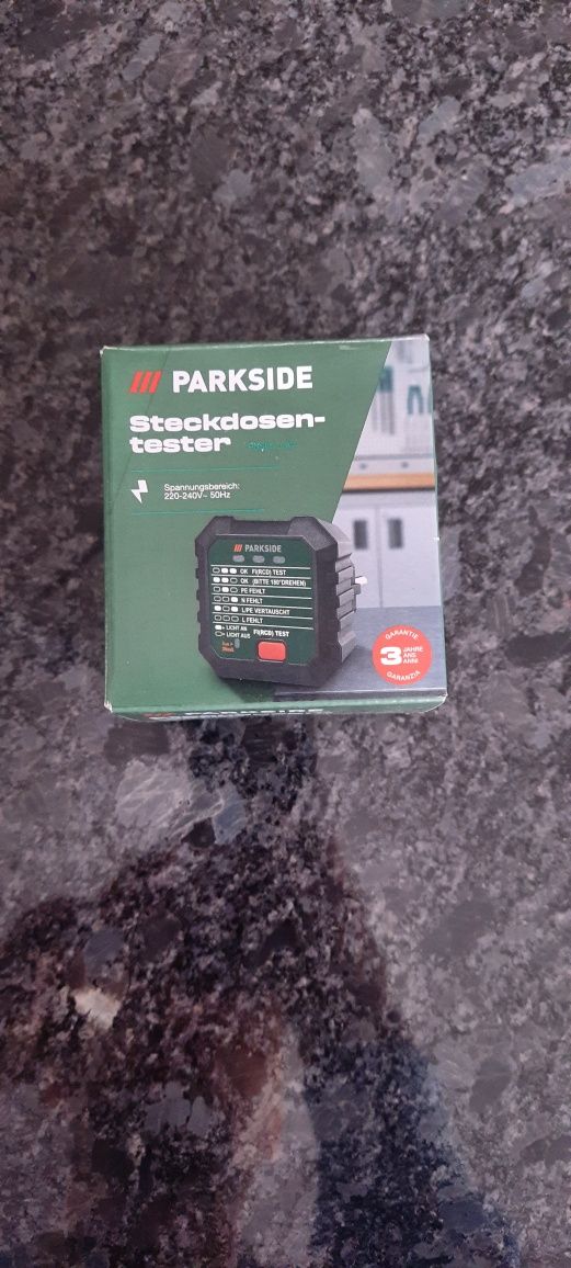 Tester gniazdek elektrycznych