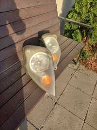 Ford fiesta komplet lamp przednich