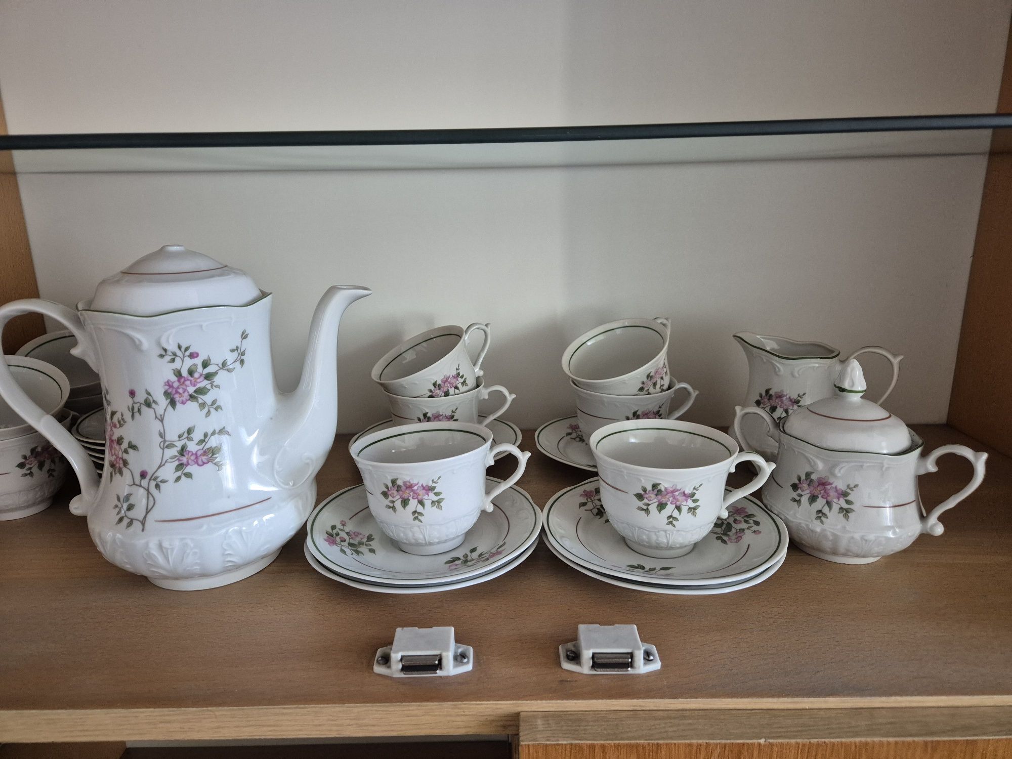 Serwis do kawy Włocławek porcelana 12 osób