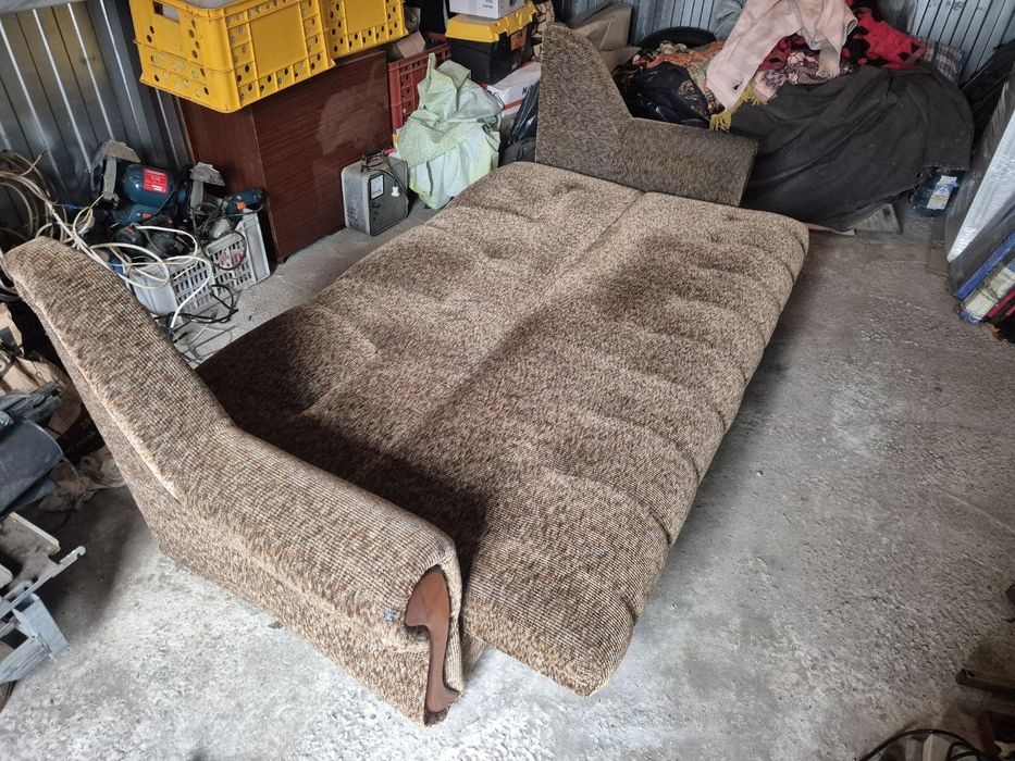 Продам Диван книжка