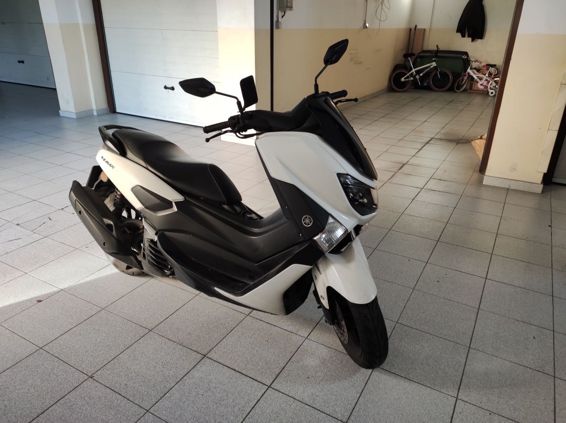 Alugo mota pcx (rent) ou NMax