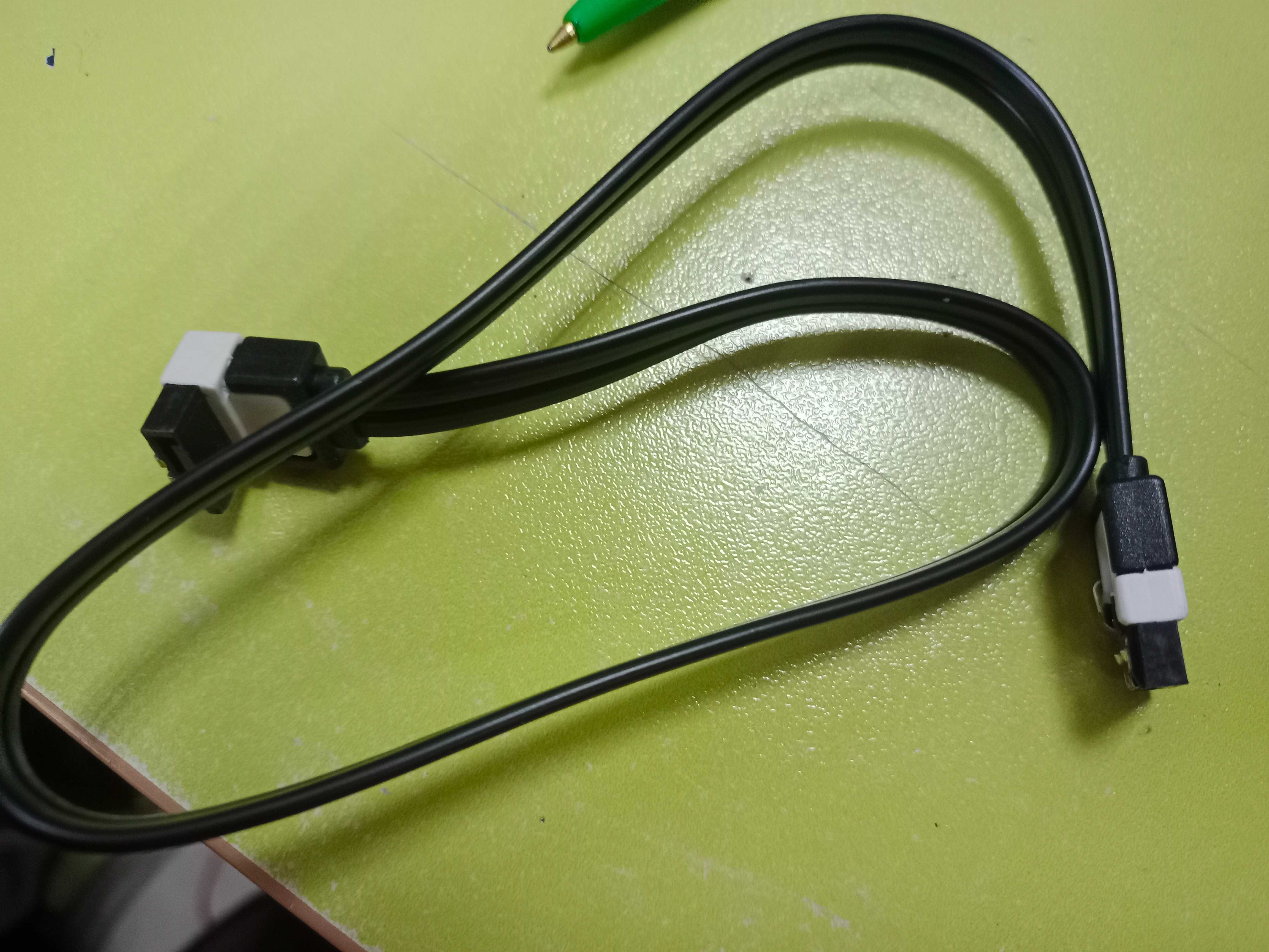 Материнська плата  GYGABYTE GA-F2A68HM-DS2(Б/У)
