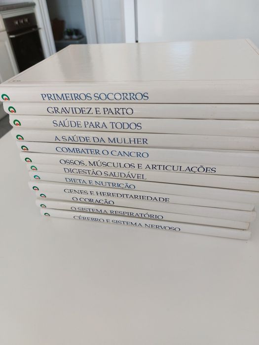 Enciclopédia Biblioteca Médica da Família (12 volumes)