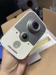 Продам IP камеру  Hikvision DS-2CD2420F-I (2.8 мм)