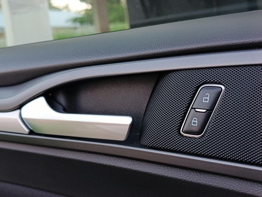 Ford Mondeo MK5 2016 r 120KM Diesel