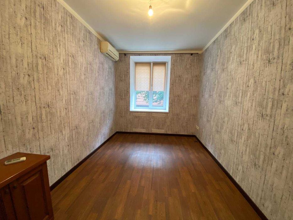 Сдаётся 2-комнатная квартира «сталинка», по пр. Южный (ЮГОК)