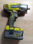 Klucz udarowy ryobi plus akumulator 5ah