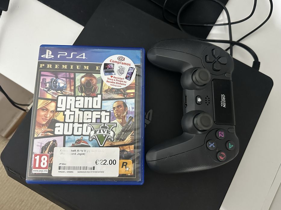 Vendo playstation 4 usada