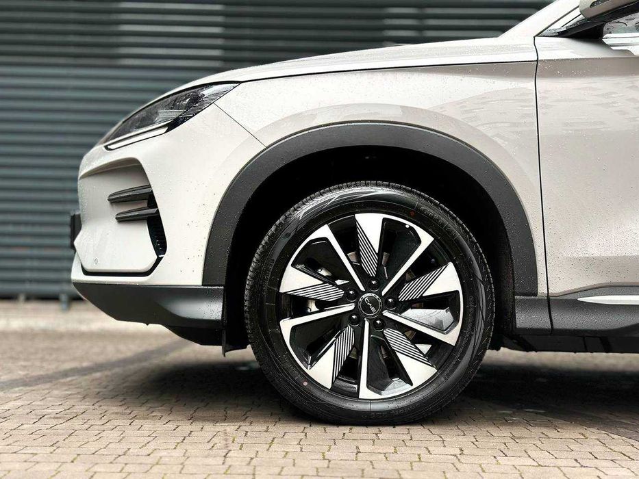 Автомобіль BYD Song Plus 2025 FLAGSHIP Максимальная комплектація