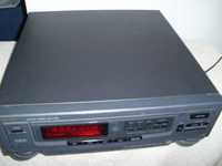 Odtwarzacz CD /Sanyo CP-M303 4 disc CD