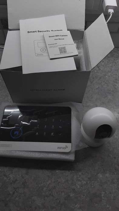 Бездротова охоронна сигналізація, що підтримує підключення через Wi-Fi