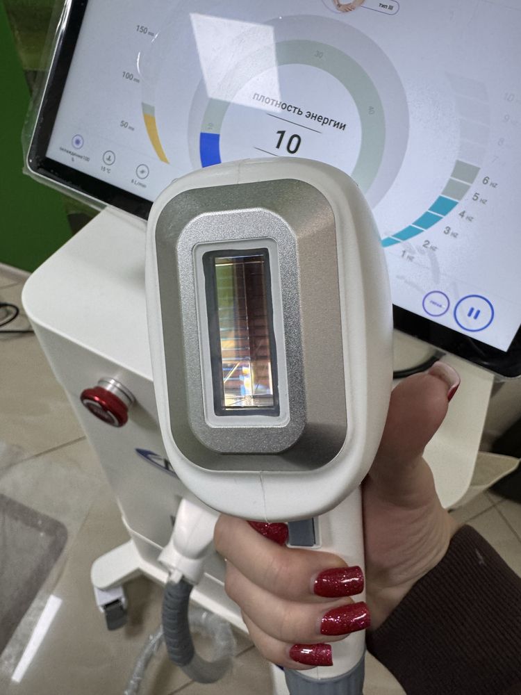 Лазер з діагностикою фолікул на системі Android 2025 року, новий