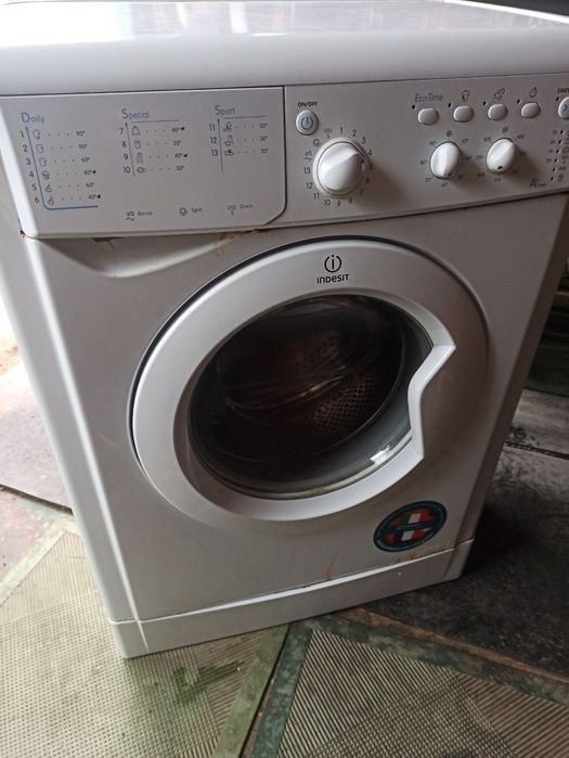 Пральна машина  індезіт. Розборка