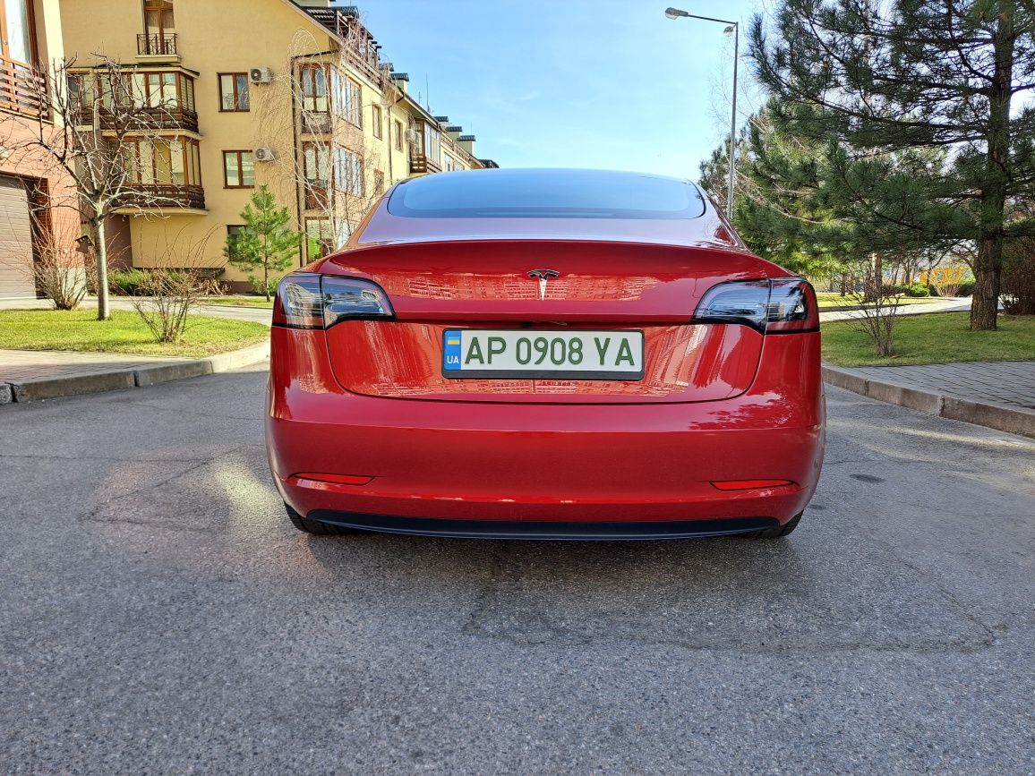 Tesla model  3 2023 sr