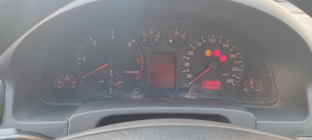 Audi A6 1,9 TDI ler bem a descrição