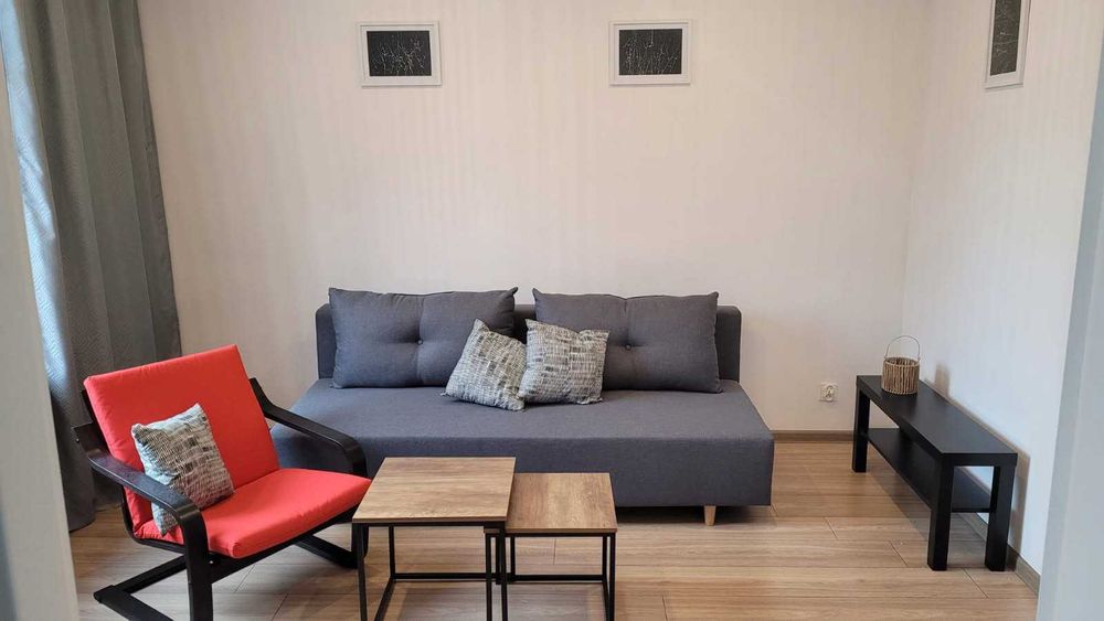 Kawalerka po remoncie, nowe wyposażenie, obok Politechnika, parking