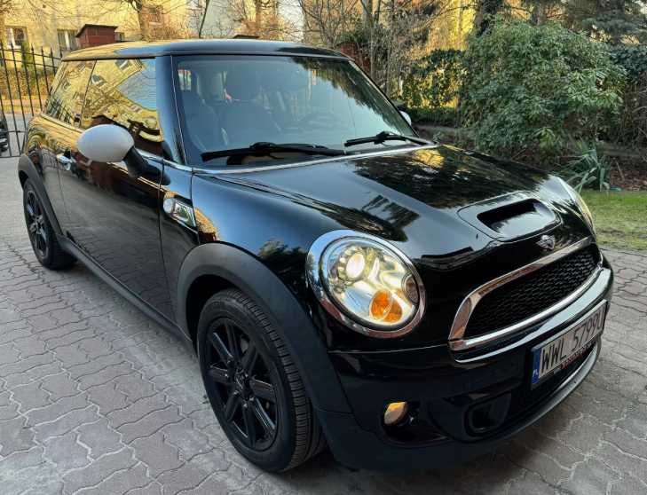 Разборка MINI Cooper S R56 бампер передній задній