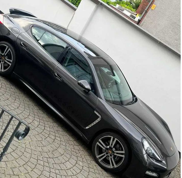 Porsche Panamera Diesel Platinum Edition 79.349 km