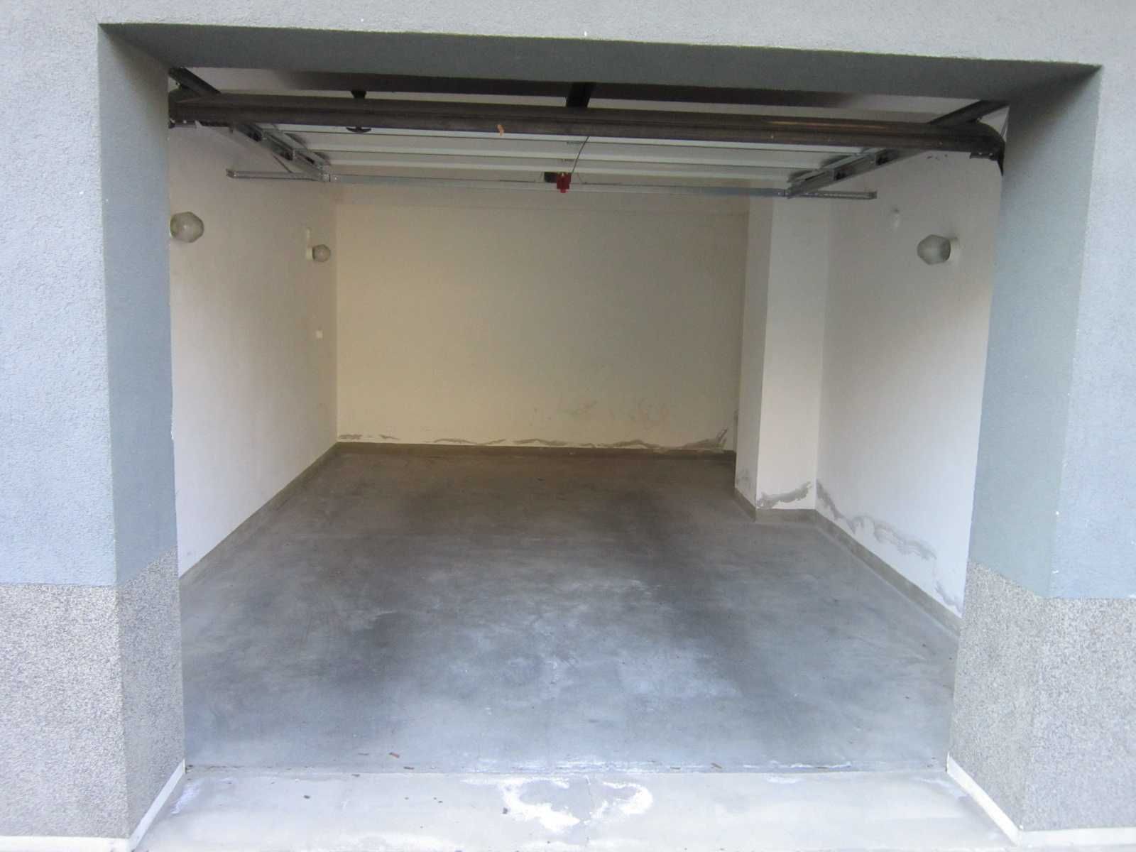 Wynajmę Garaż 22 m2 murowany w bloku ul. Kadetów, Podchorążych, Piła