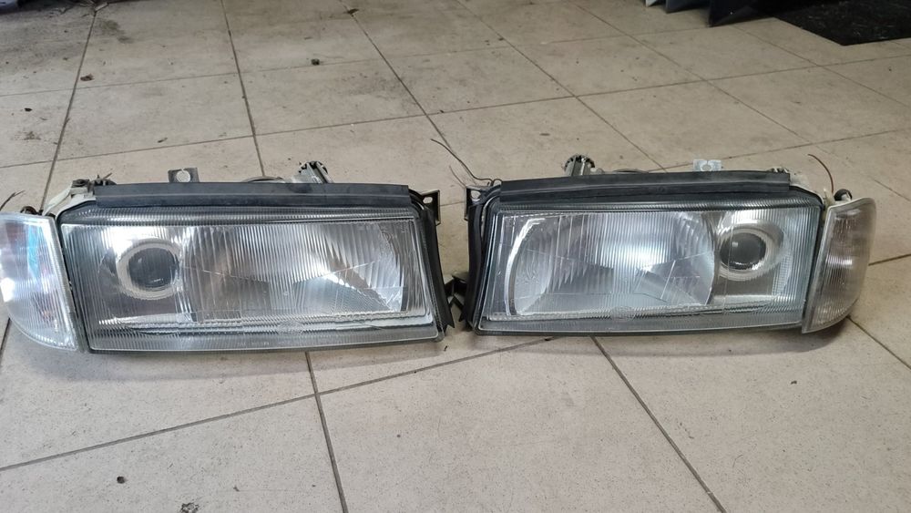 Фари Шкода Октавия тоур фара , поворотник Skoda Octavia Toyr