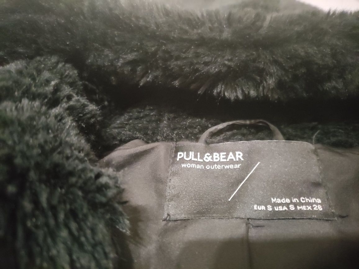 Futerko Pull&bear r. S