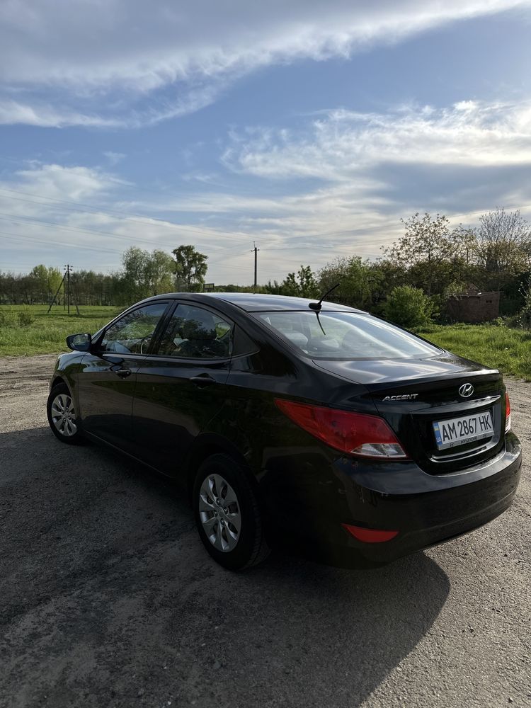 Hyundai accent продам