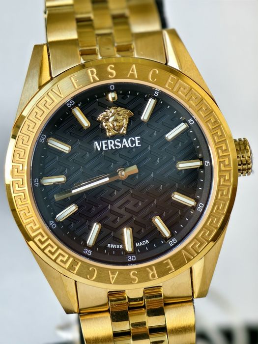 Жіночий годинник Versace