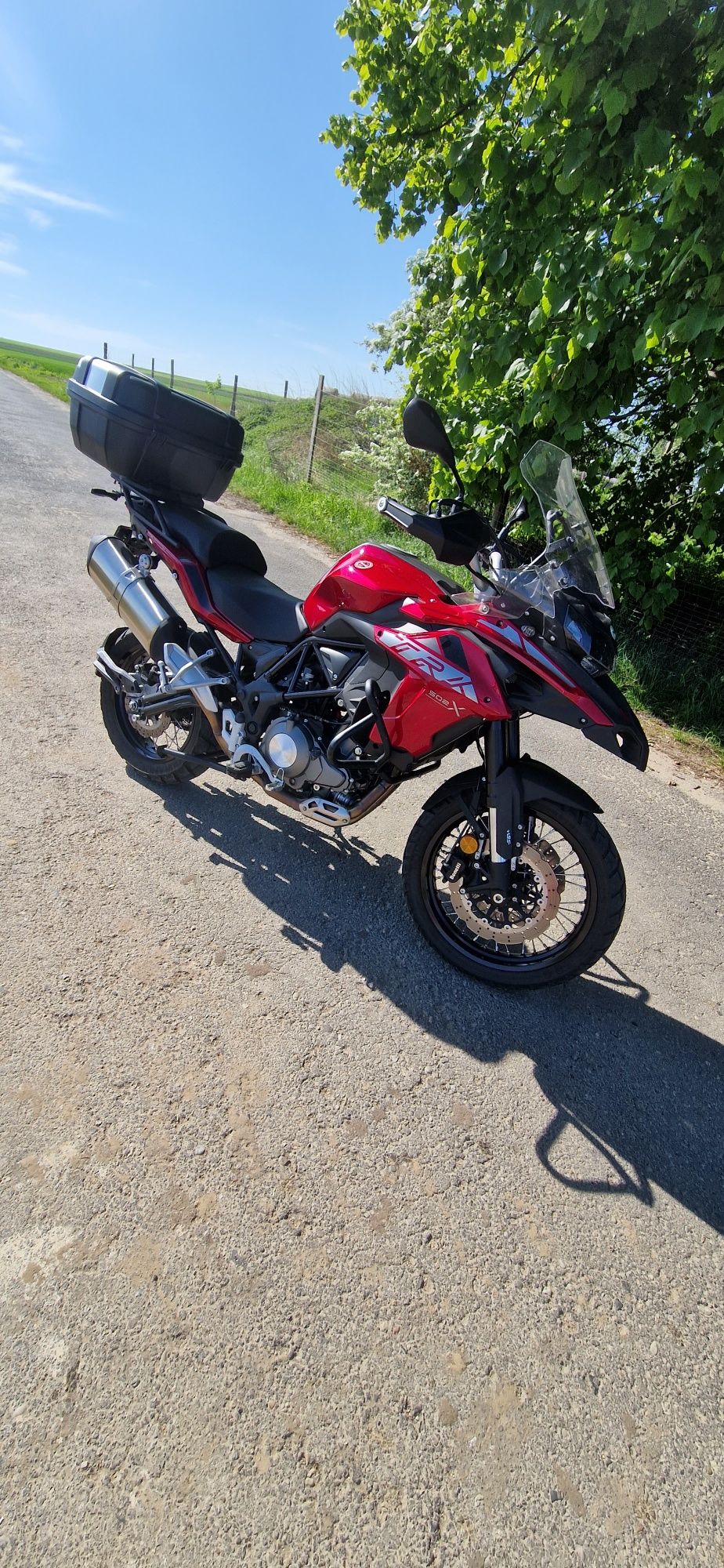 Wypozyczalnia Motocykli Mikus Motocykle Benelli TRK 502x kufer KAT A2