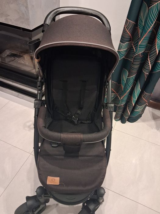 Spacerówka Lionelo Annet