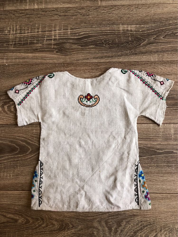 Сорочка  вишиванка хрестиком льон дитяча на 1-2 роки ручна робота