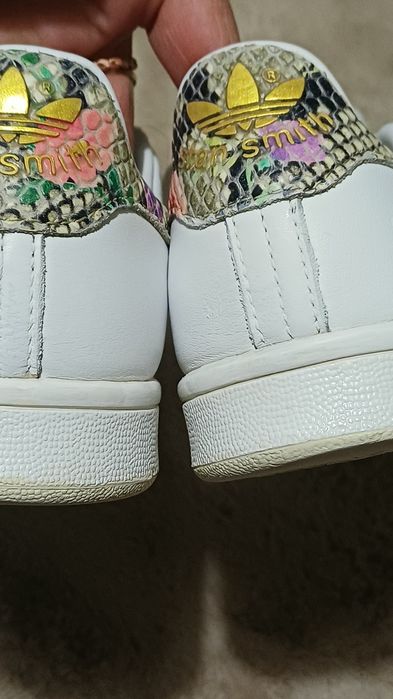 Buty adidas  białe  39