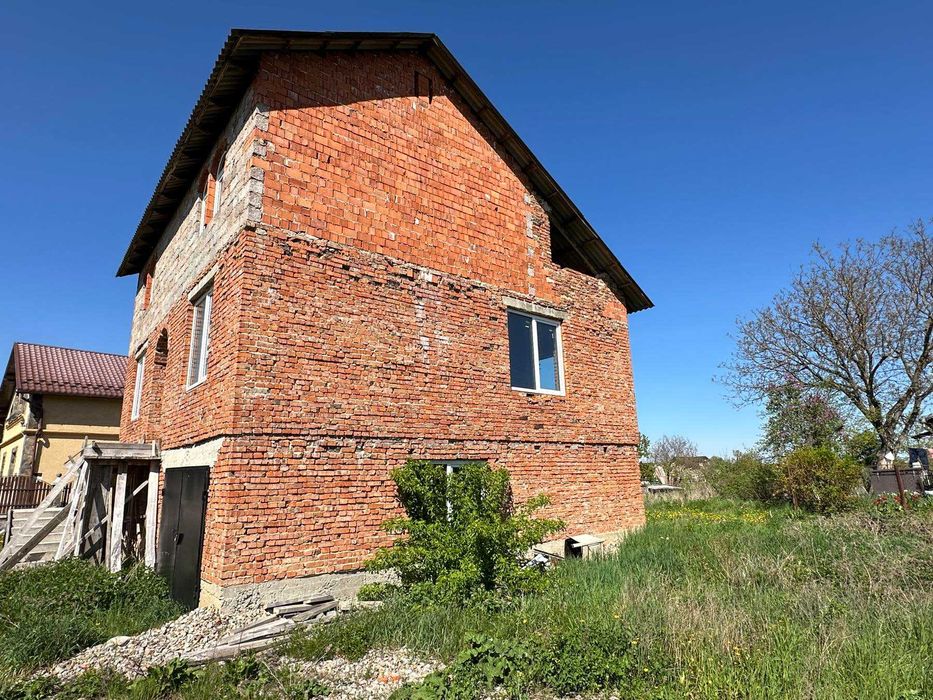 Будинок в передмісті ІФ із земельною ділянкою 15 сот!ОБМІН!