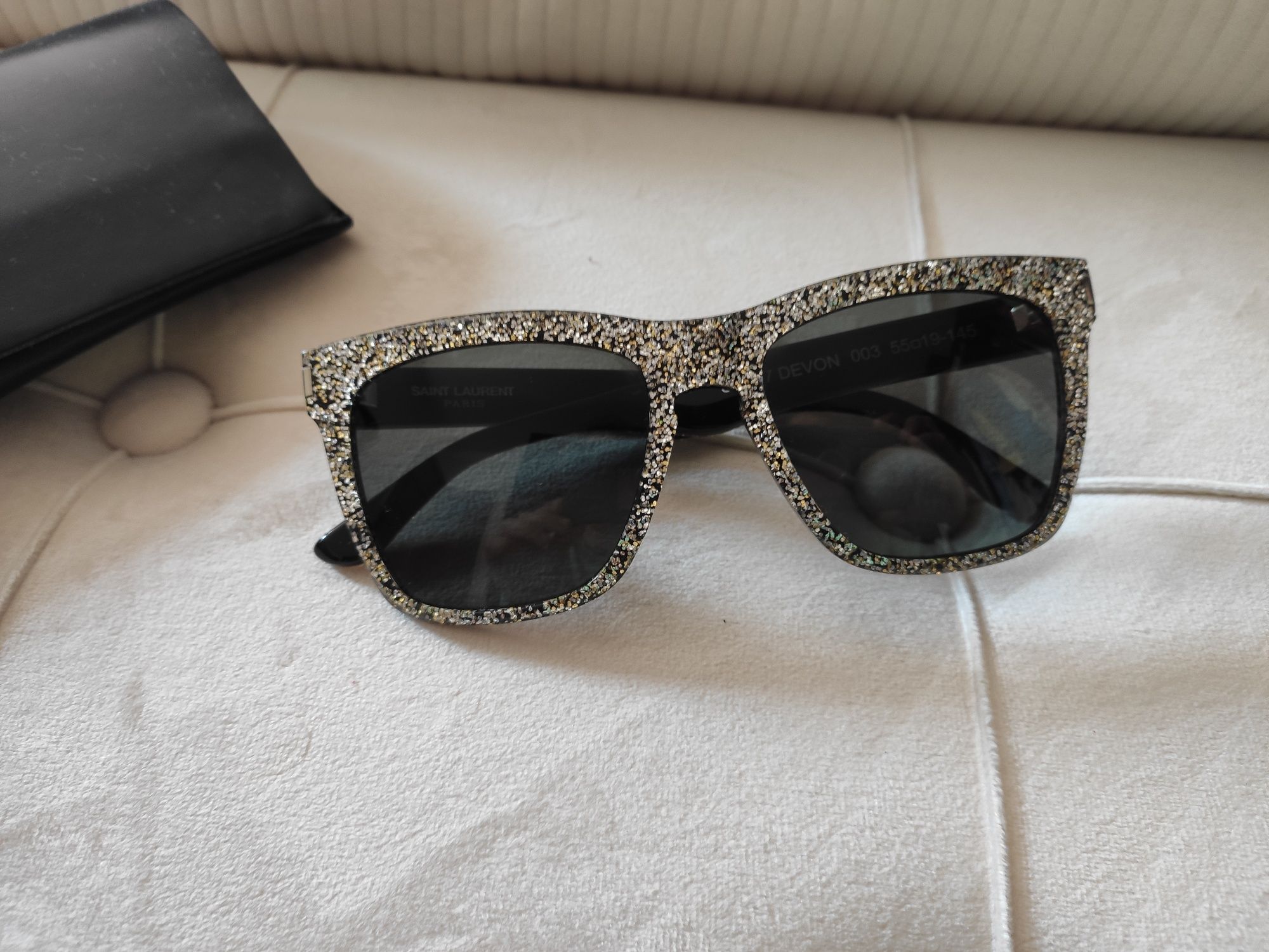 Óculos Devon Glitter de Saint Laurent