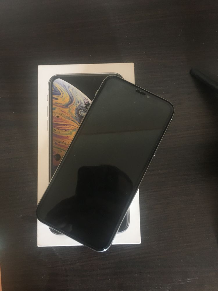 Iphone xs 64 gb під ремонт