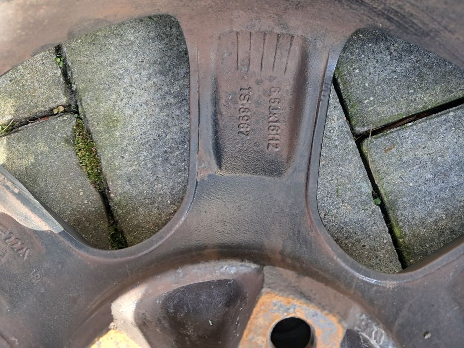 Felgi aluminiowe koła vw 16  5×112