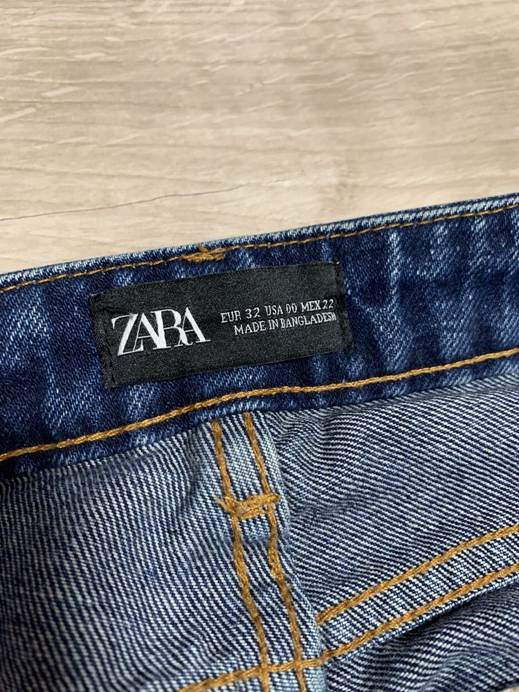 Джинси  Zara