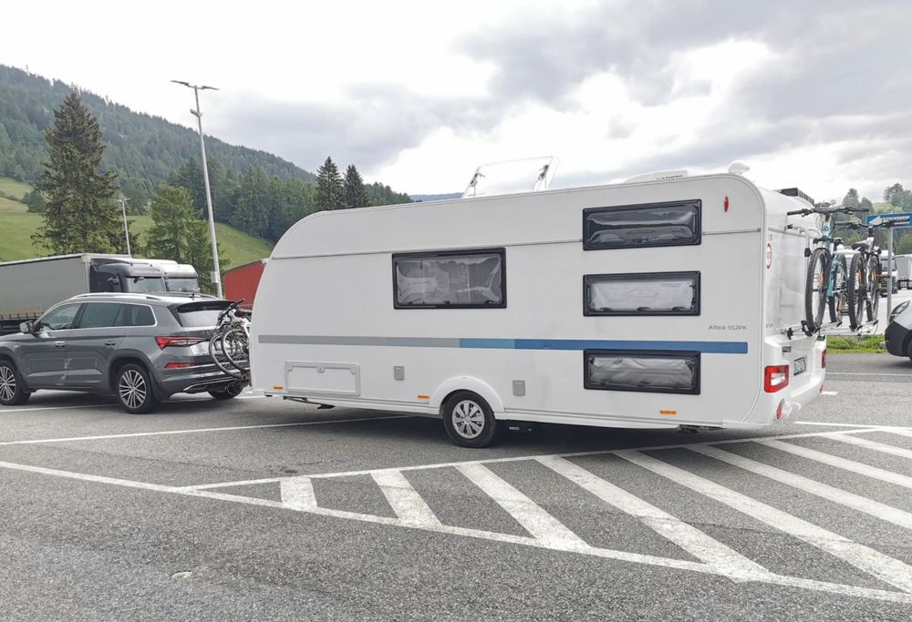 Adria Altea 552 PK  Sprzedam mega doposażoną rodzinną przyczepę ADRIA Altea 552 PK