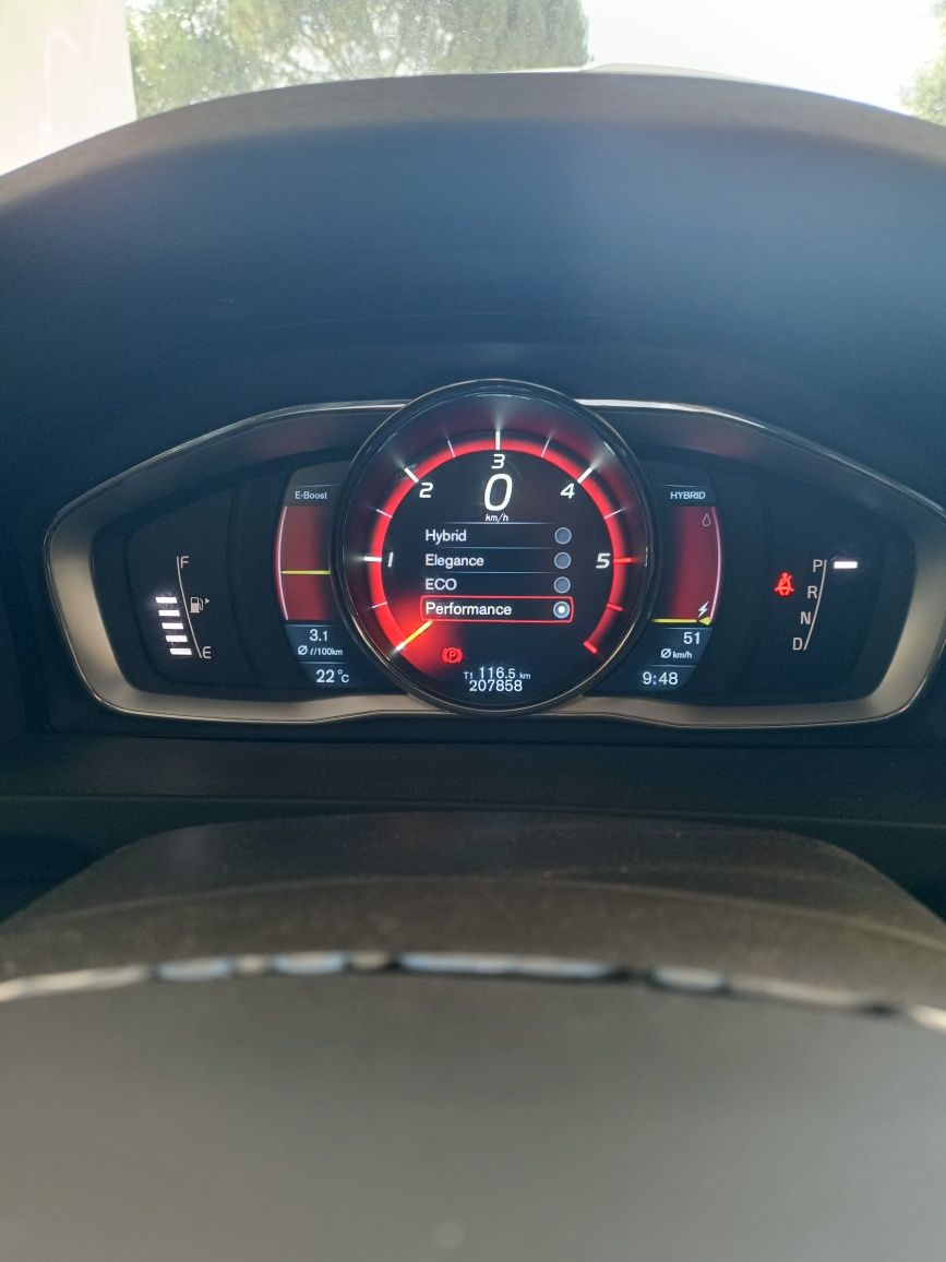 Volvo v60 D6 286cvs