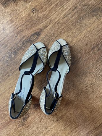 Anniel shoes жіночі шкіряні босоніжки кожа босоножки р-р 37