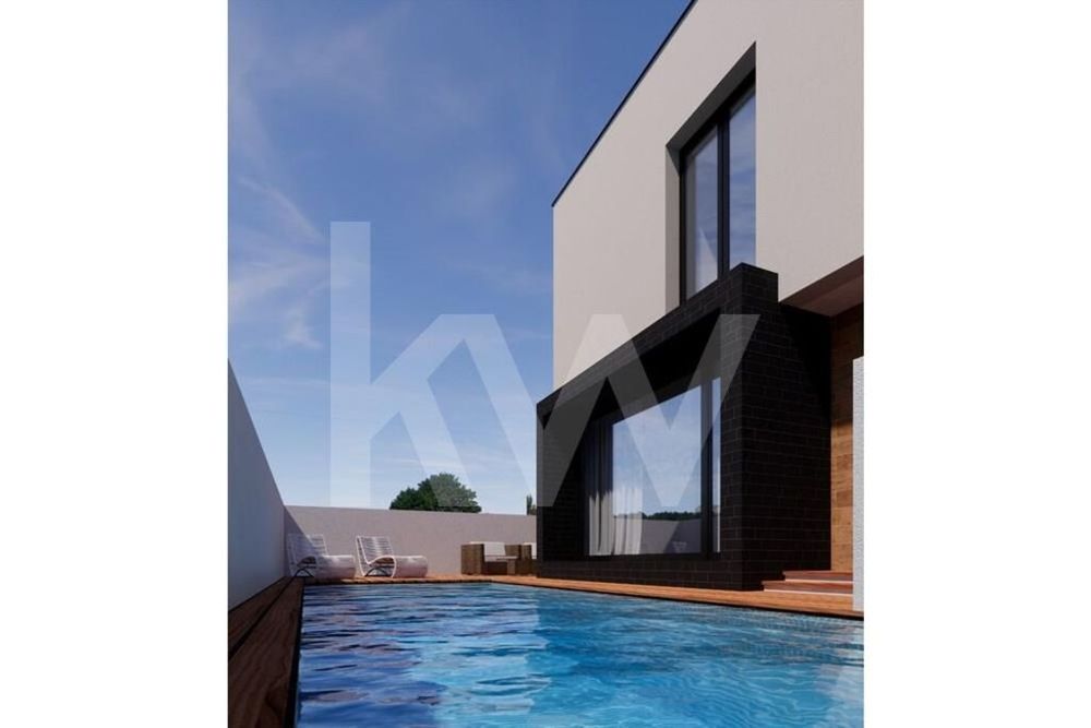Moradia Nova , Torres Vedras , Suite, Piscina , Garagem Para 2 Viatura