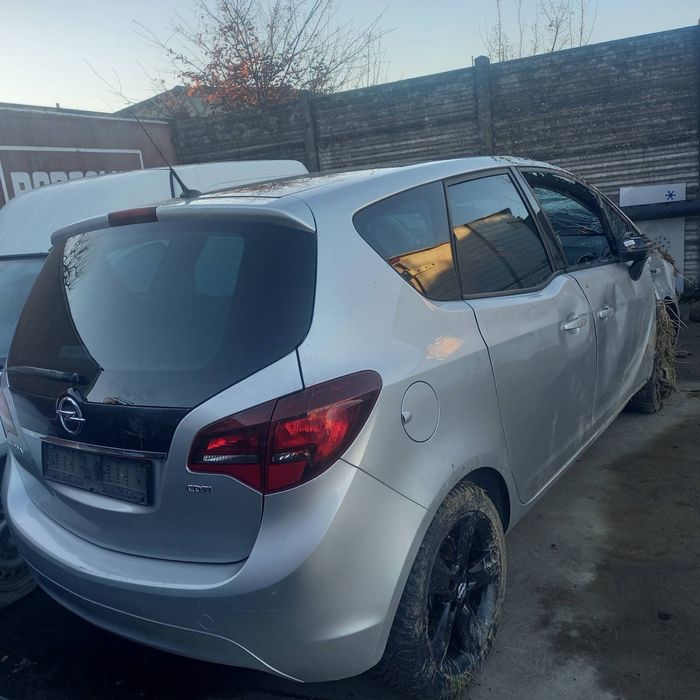 Розборка Opel Meriva B 1.6 CDTI 6-ти ступка шрот разборка меріва б