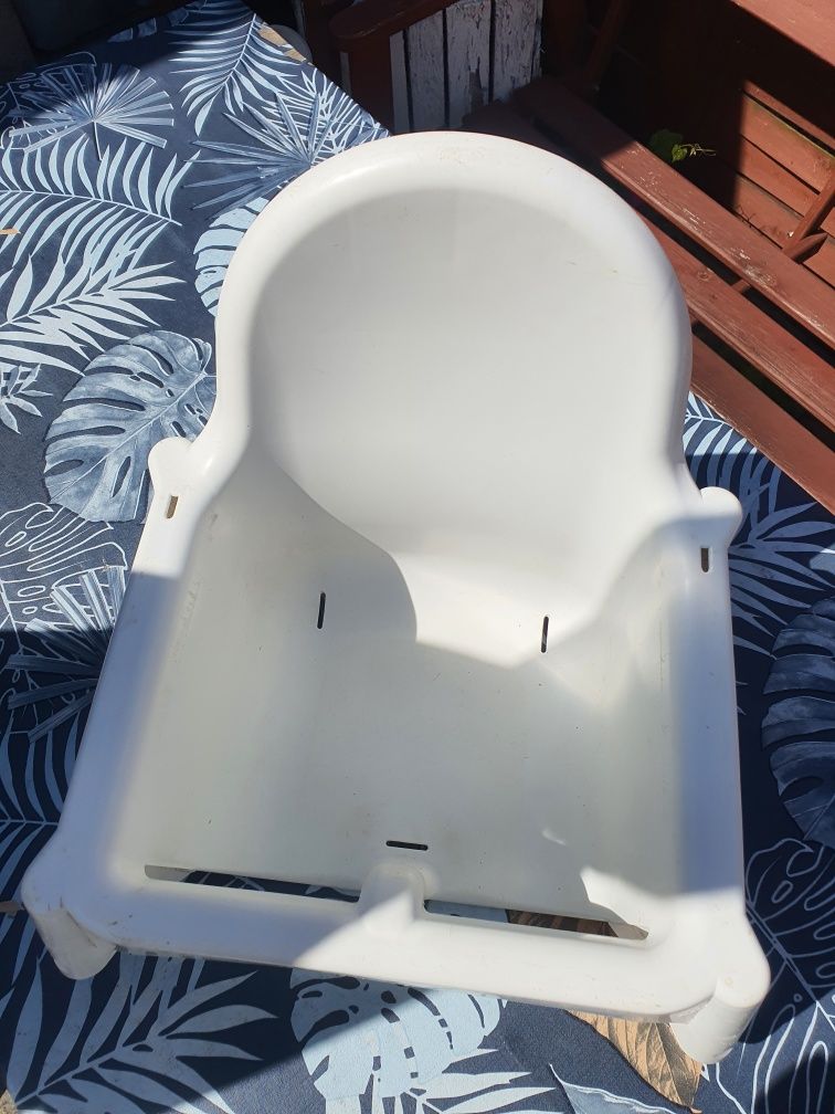 Antiop ikea krzesełko do karmienia