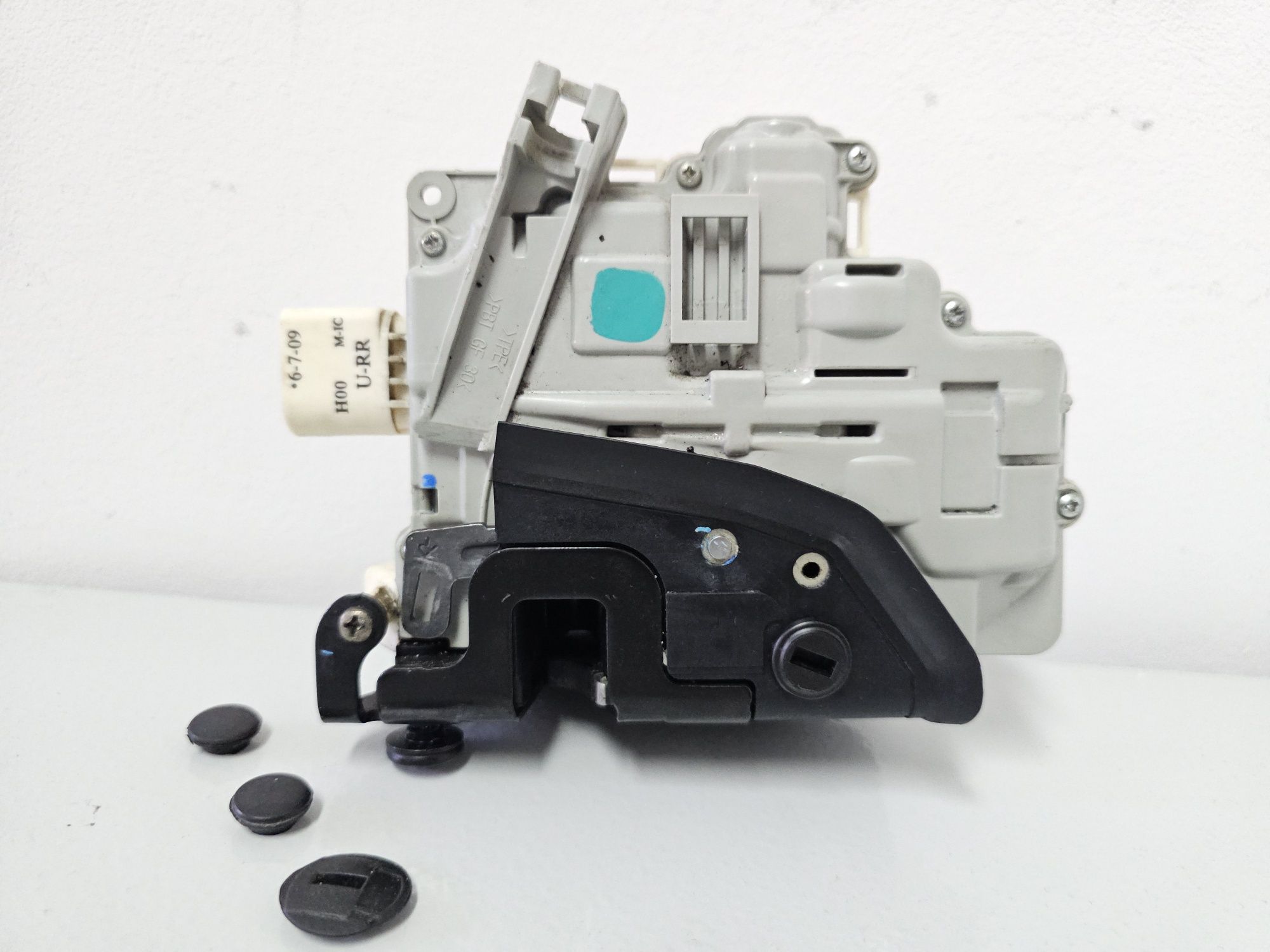 AUDI ZAMEK drzwi prawy tył do A4 A5 Q3 Q5 Q7 8K, 8T, 8U, 8R, 4L