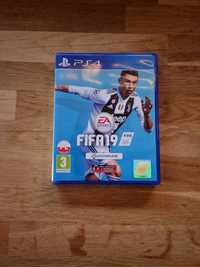 Gra Fifa 19 na ps4