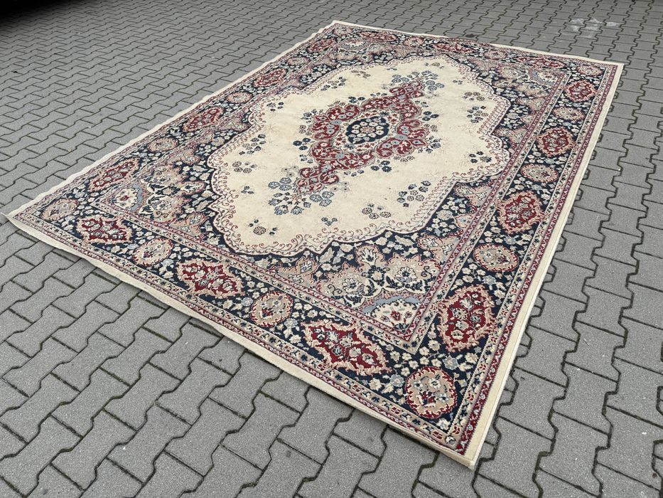 DUŻY DYWAN ORIENTALNY – 320× 240 cm – bordowo-niebieski z medalionem