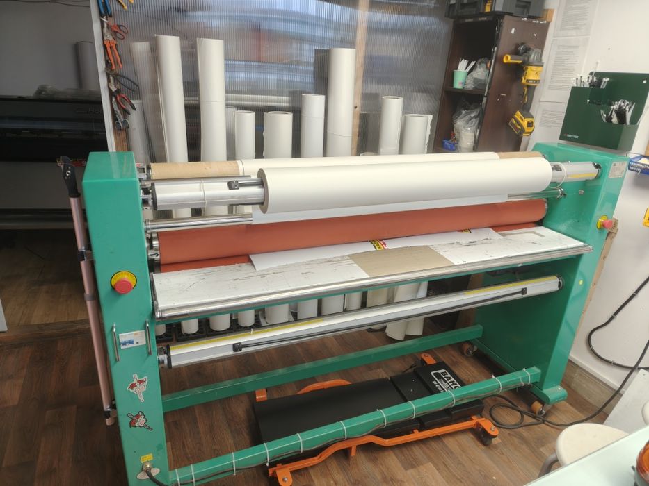 Laminator elektryczny  Rolowy 160cm  Na ciepło