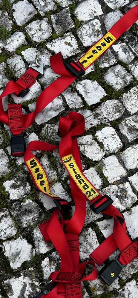 2x Cintos de seguranca de competicao SABELT