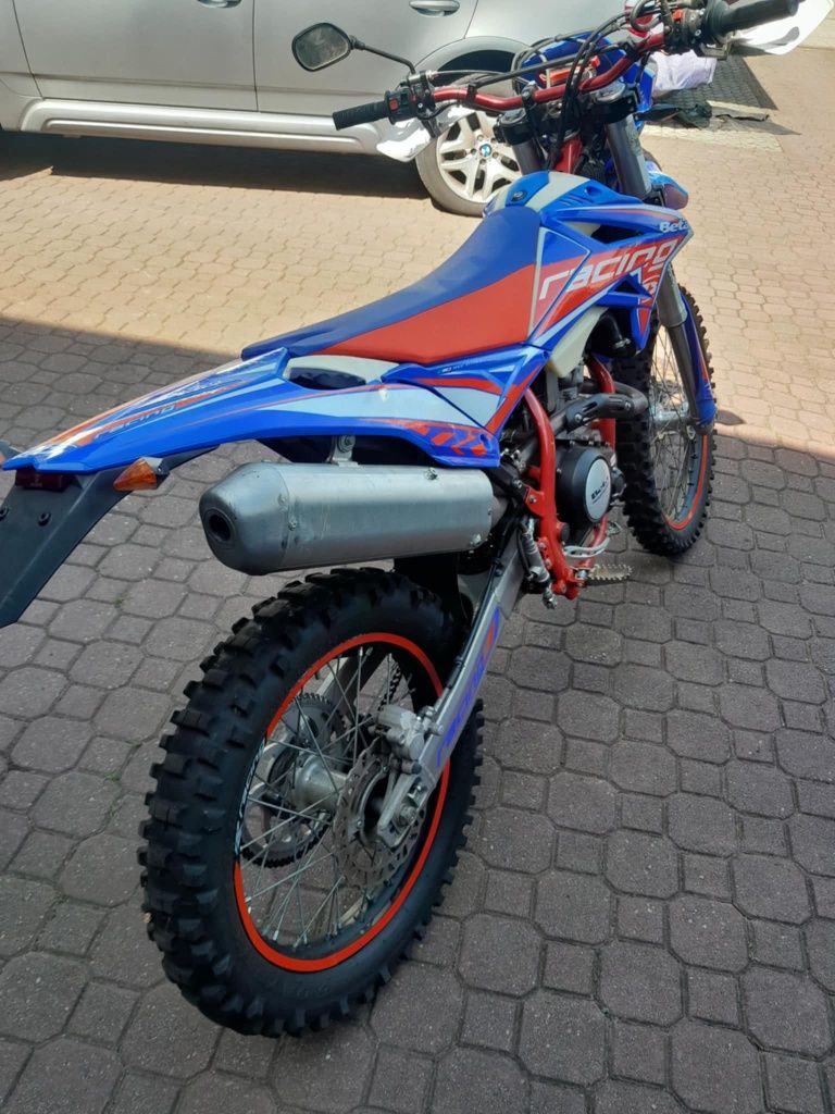 Motocykl BETA 125 RR